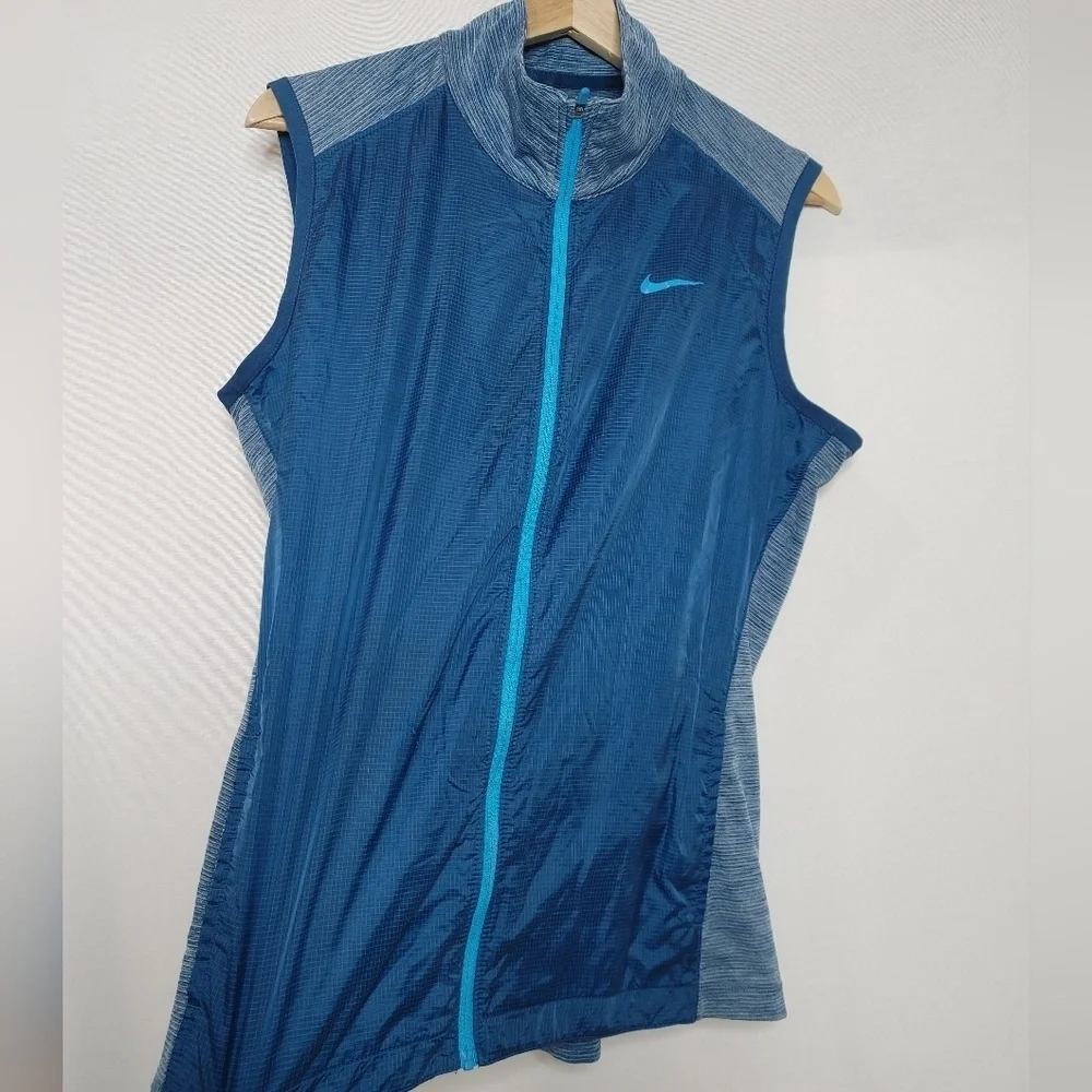 Nike Golf Women's Hyperflight Tour Performance Full Zip Vest‎ Large L Blue Teal